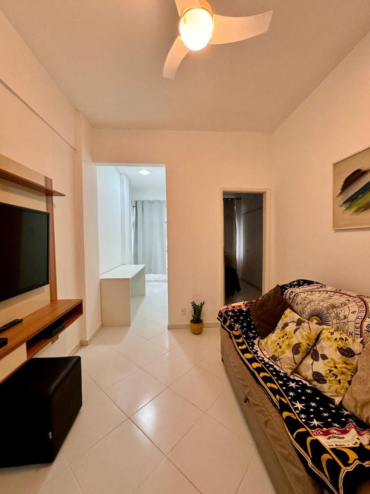 Confortavel 01 Dormitorio - Praia Copacabana Posto 6 * Río de Janeiro